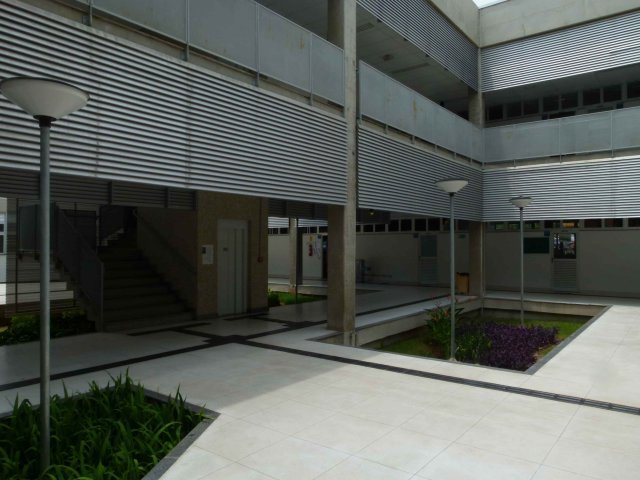 Instalações