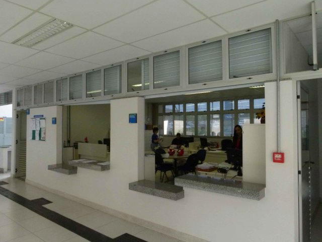 Instalações